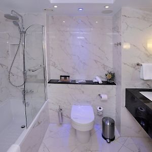 Apartament typu junior "Pool"